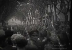 desfilada militar en les festes aniversari de la republica